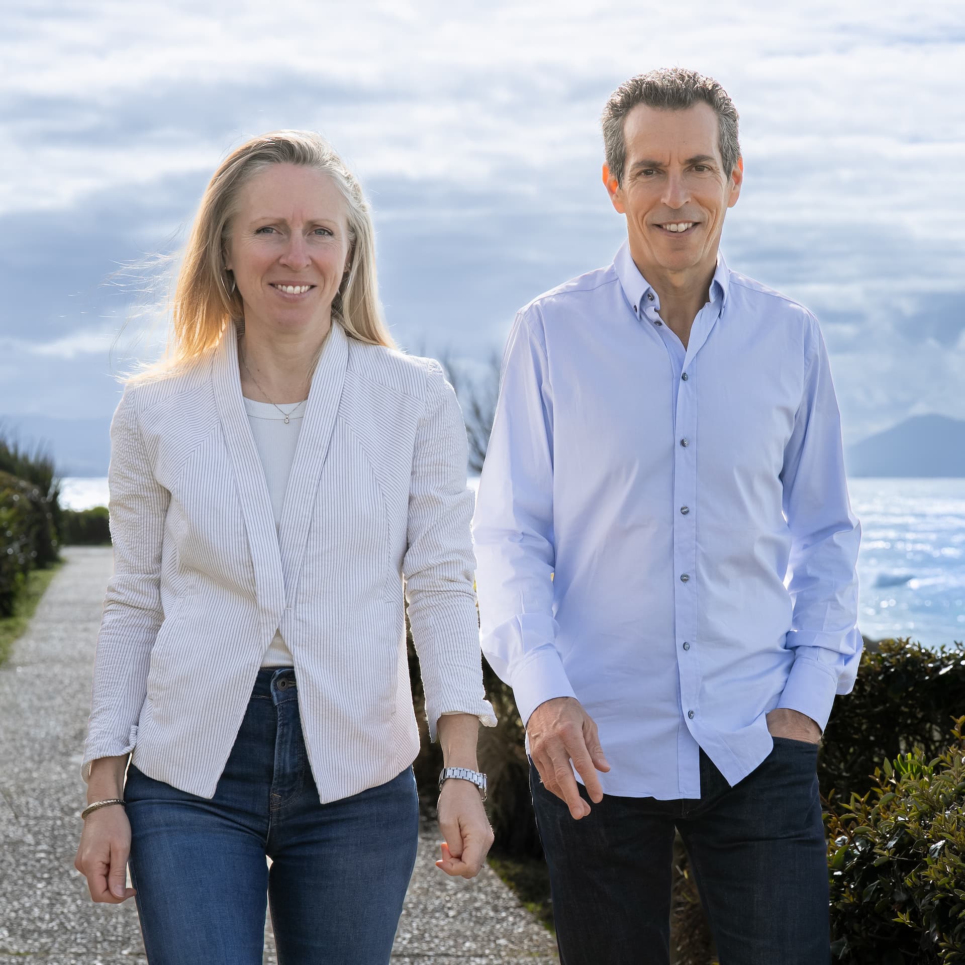 Fabien et Bérénice, créateur et moteur de Bolidem, mandataire automobile